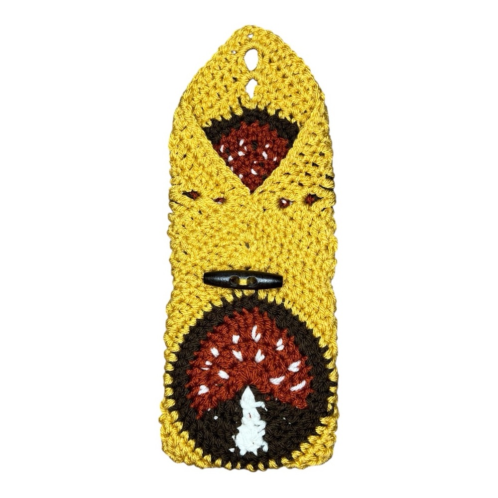 HANDMADE Crocheted Toadstool Granny Square Phone Cover Pouch - Picture 6 of 6